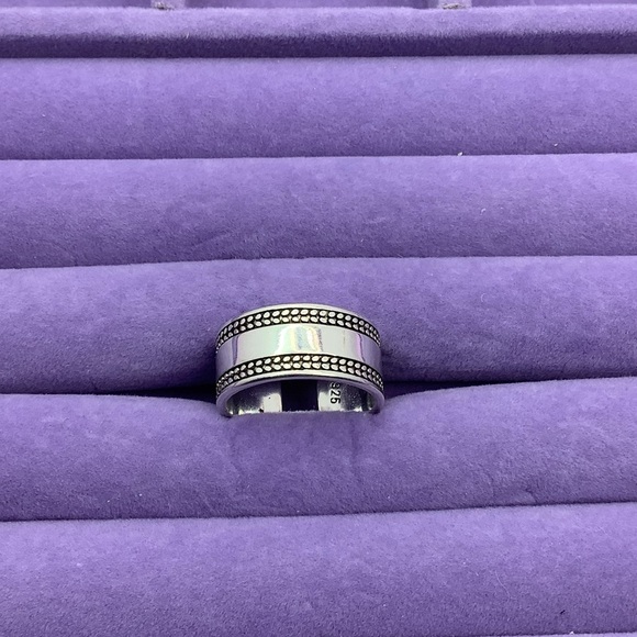 Sterling silver signed Open Back Ring size 7.5 - Picture 3 of 6